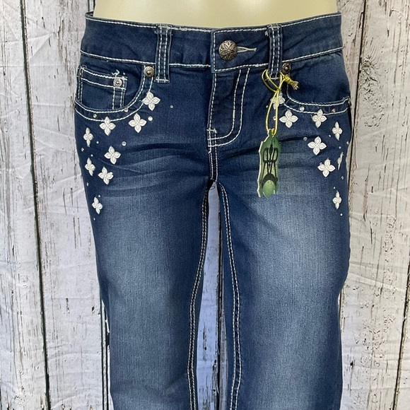 🎀HP🎀 Request Jeans Skinny Distressed Faded Jeans White Flowers & Stitching 9 - Picture 6 of 10